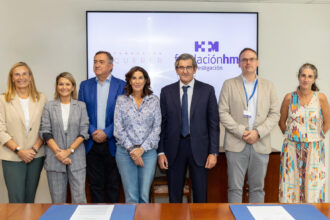 Foto de familia: Fundación de Investigación HM Hospitales y Fundación Querer