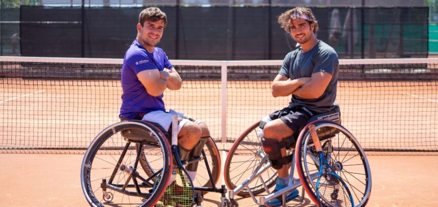 Los tenistas Martín de la Puente y Daniel Caverzaschi, medallistas en los pasados juegos paralímpicos de París - Solunion