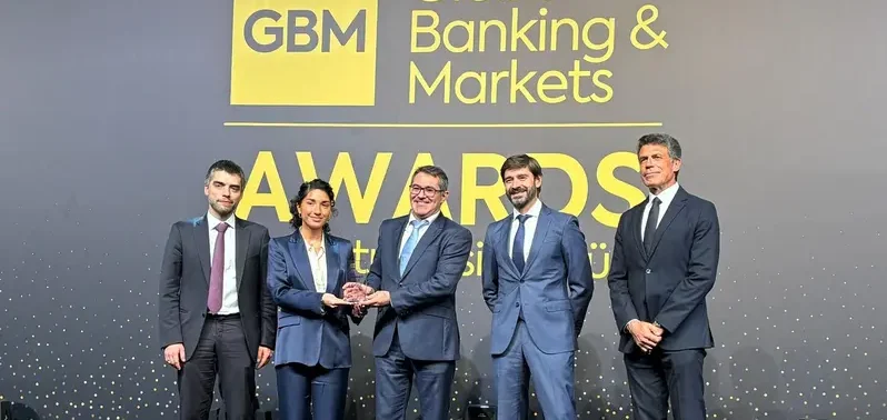 En la foto, de izquierda a derecha: Boris Vladislavlev, Executive Director at JP Morgan; Anastasia Asatiani, Head of Investor Relations & Funding de GGU; José Miguel Santos, CEO de GGU y Regional Manager Aqualia; Francisco Atanasio, Head of Treasury de Aqualia y Ramón Pujol, CFO Aqualia Georgia/GGU