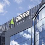 Aena se encuentra entre las únicas 27 empresas españolas que han conseguido este reconocimiento - Sede corporativa de Aena