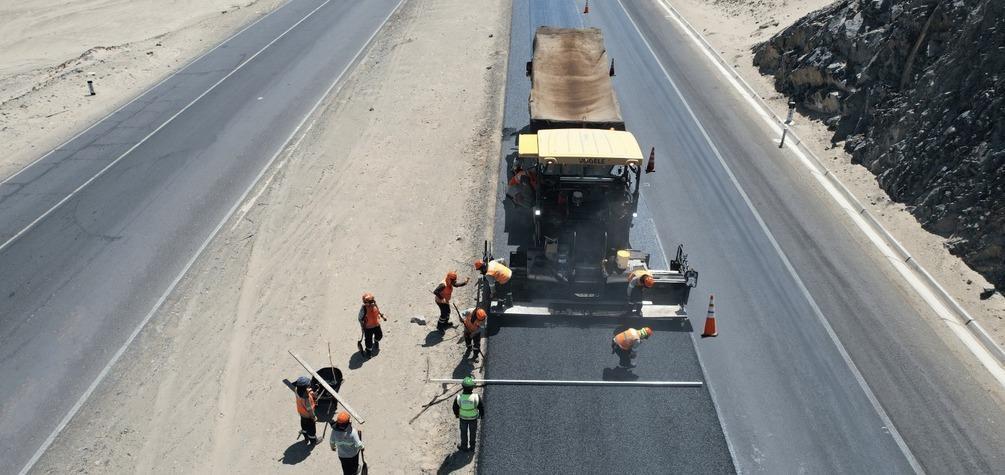 Aunor convierte residuos en asfalto más duradero y ecológico para la Panamericana Norte
