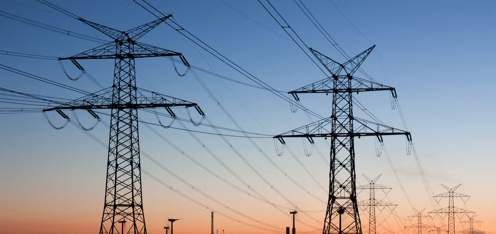 Reducir emisiones de CO₂ obliga al Perú a acelerar la electrificación y modernizar su red eléctrica