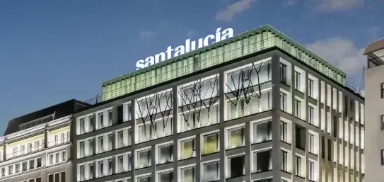 Sede de SANTALUCÍA en la madrileña Plaza de España - Imagen de la web de GRUPO SANTALUCÍA