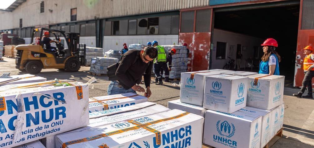 Cooperación ACNUR–INDECI refuerza capacidades de respuesta con 45 toneladas de ayuda humanitaria