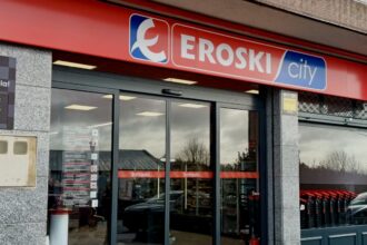 Nuevo Eroski City de Touro (A Coruña) - Imagen cedida por Vegalsa-Eroski