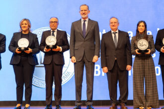 Galardonados del Premio Nacional de Industria 2026 junto a SM el Rey Felipe VI