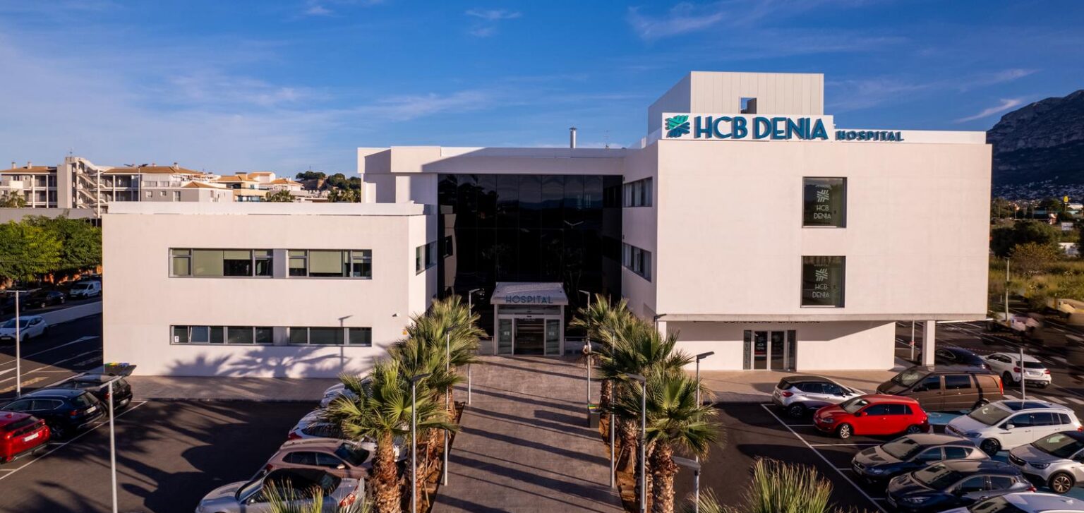 El Grupo sanitario Ribera adquiere el Grupo HCB Hospitales - Imagen de su hospital en Denia