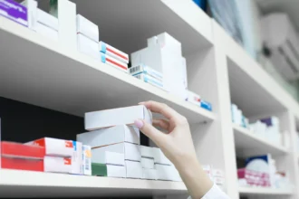 En 2025 se contabilizaron 207 medicamentos diferentes con incidencias o alertas en el suministro - Imagen de stock (aleksandarlittlewolf en Freepik.es)