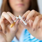 Se impulsará la implicación activa de las farmacias comunitarias en la prevención y tratamiento del tabaquismo - Imagen de Stock (nensuria en Freepik.es)