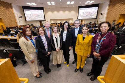 Foto de familia acto FMBBVA en la CSW - Rompiendo sesgos, construyendo igualdad