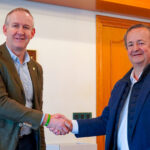 Ángel Arenal de SEUR y César Anievas de Fundación Real Racing