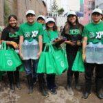 Estudiantes de la UCSM llevan ayuda humanitaria a familias afectadas por huaico en Arequipa