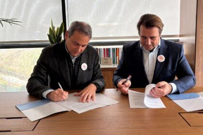 Firma del nuevo convenio de colaboración de Grupo Albia junto a CRIS Contra el Cáncer