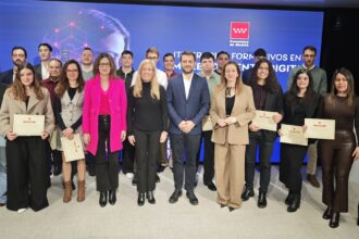 Alumnos beneficiados por los proyectos de capacitación digital de Orange y Mainjobs en la Comunidad de Madrid