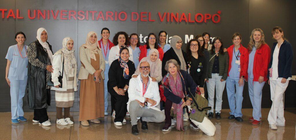 Participantes de los talleres prácticos para promover la prevención, el autocuidado y la actuación ante emergencias - Hospital Universitario del Vinalopó & F. Adecco