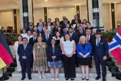 Perú, Noruega, Alemania y Reino Unido renuevan acuerdo para frenar la deforestación en la Amazonía