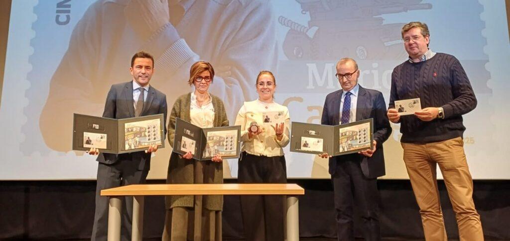 Presentación del sello de Correos a Mario Camus en Cantabria