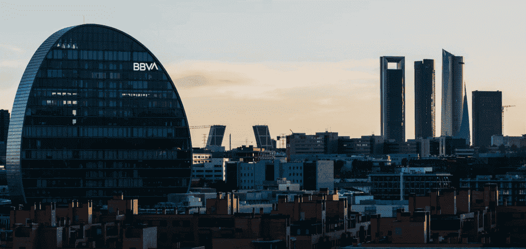 La sede de BBVA en la Comunidad de Madrid se sumará, junto al resto de sedes del banco, a La Hora del Planeta