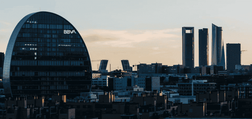 La sede de BBVA en la Comunidad de Madrid se sumará, junto al resto de sedes del banco, a La Hora del Planeta