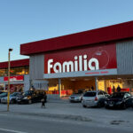 268 establecimientos de Vegalsa-Eroski en Galicia, Asturias y Castilla y León apagarán sus rótulos exteriores este sábado entre las 20:30 y las 21:30