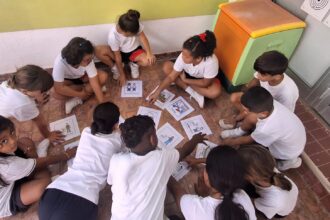 Alumnado del F.E.S.B. Sagrado Corazon de Fuerteventura, beneficiado por el programa Escuelas Visuales