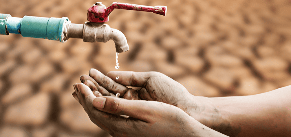 Cerca de 3 millones de peruanos aún no tienen acceso a agua potable en sus viviendas