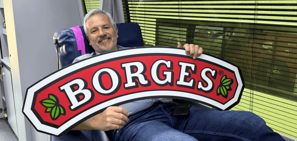 Donación de sangre de empleados de Borges en el 18º “Día Rojo de Borges” - Imagen cedida por Borges International Group