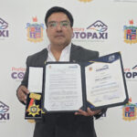 Xavier Villarroel, Gerente Industrial, de Aglomerados Cotopaxi.