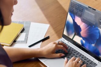 HP reimagina el futuro del trabajo con nuevas soluciones impulsadas por IA