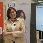 La doctora Ana Marbella Muñoz, antes de empezar la charla de fertilidad - Ribera Mestalla