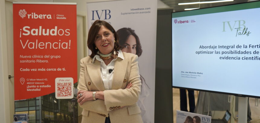 La doctora Ana Marbella Muñoz, antes de empezar la charla de fertilidad - Ribera Mestalla