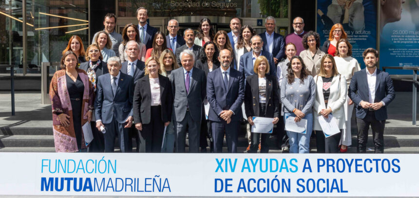 Acto de entrega de la XIV Convocatoria de Ayudas a Proyectos de Acción Social hoy en la sede de Fundación Mutua Madrileña