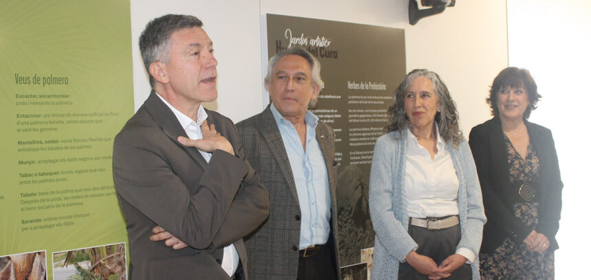 De izquierda a derecha: Vicente Federico Orts, Juan Mora Pastor, Carolina Doménech Belda y Mercedes Tendero Porras.