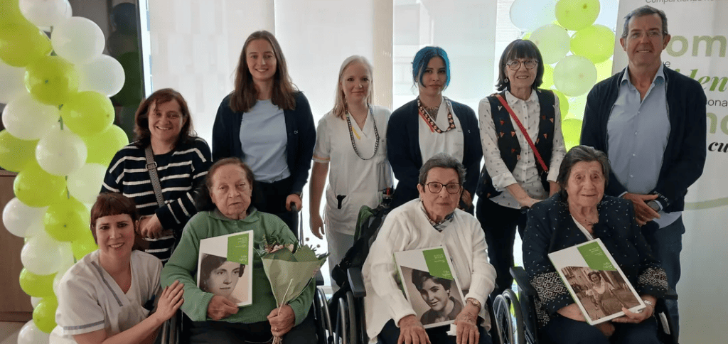 Personas mayores y sus familiares en la nueva edición de "Vidas con Historia" - Fundación DomusVi