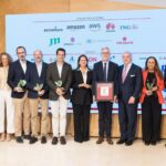 Foto de familia de los galardonados en los Premios Sostenibilidad 2026 de Multinacionales con España