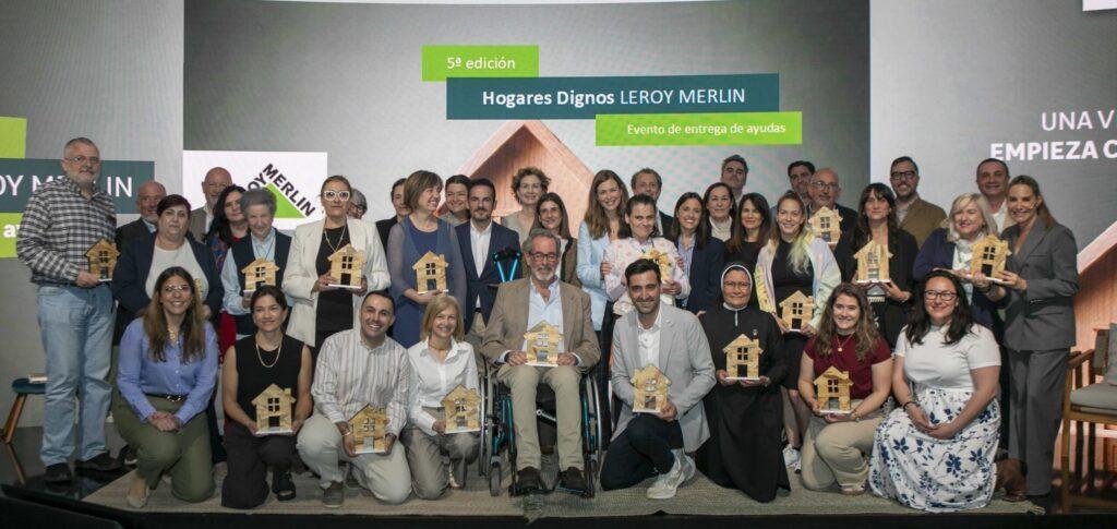 Acto de entrega de la 5ª edición de Hogares Dignos - Imagen cedida por Leroy Merlin España