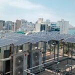 Mapfre instala más de 9.000 paneles solares en edificios de 8 países con los que ahorró el 18% del consumo eléctrico en 2025