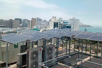 Mapfre instala más de 9.000 paneles solares en edificios de 8 países con los que ahorró el 18% del consumo eléctrico en 2025