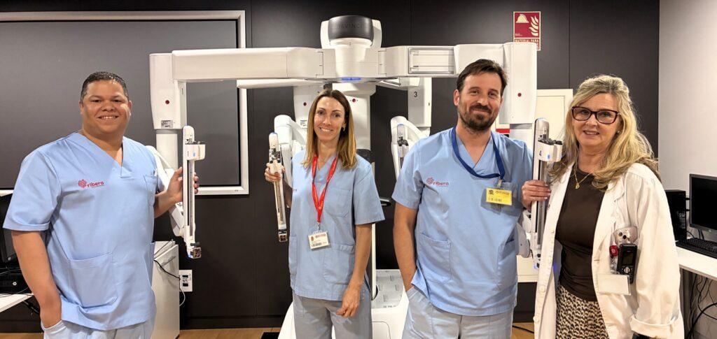 Hospital Universitario del Vinalopó incorpora un robot quirúrgico Da Vinci Xi