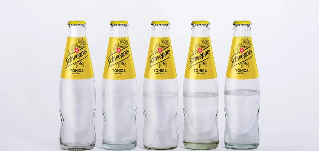 Schweppes_Imagen de Suntory