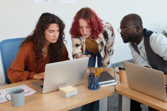 Becas Power You Skills IT de Fundación ManpowerGroup - Imagen de Stock