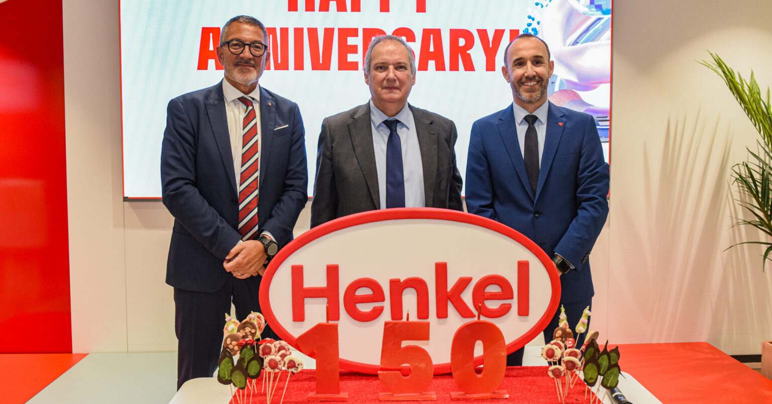 Visita institucional del ministro de Industria y Turismo, Jordi Hereu y el Conseller de Empresa i Treball, Miquel Sàmper a la sede de Henkel en España