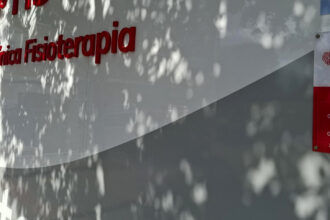 Ribera impulsa en Cartagena la accesibilidad para personas con daltonismo con la implantación del sistema ColorADD