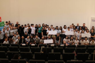 Participantes de la II edición del concurso “Fes la teua escola més sostenible!” - Fundació Caixa Ontinyent