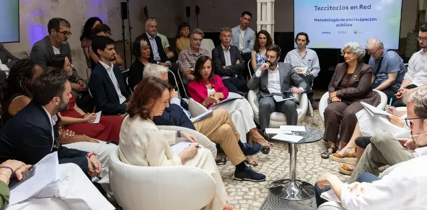 Redeia impulsa una metodología de participación territorial para una transición energética justa