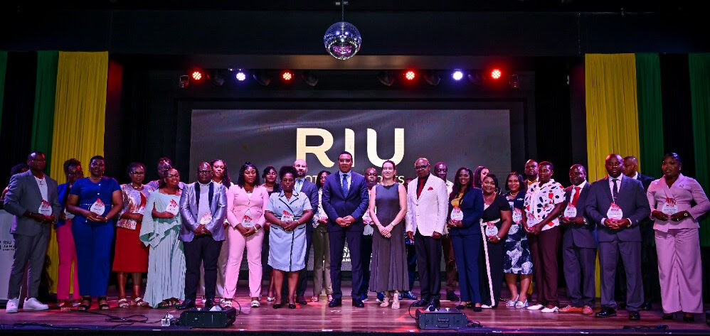 RIU celebra su 25º Aniversario en Jamaica