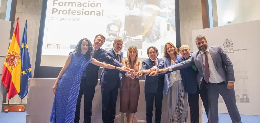 Baleària participa en la creación del ‘hub’ de Formación Profesional de Movilidad Marítima Sostenible