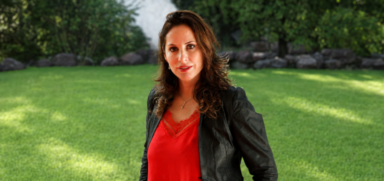 Tania Labbé Toro, Gerente de Cuidado y Desarrollo del IST