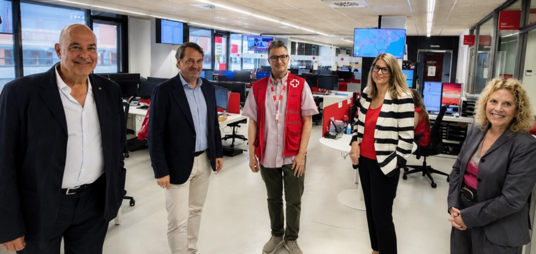 Alianza de Aqualia y Cruz Roja en Barcelona
