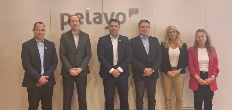 Fundación Pelayo y Enterprise Mobility impulsan apoyo integral para familias vulnerables en Madrid